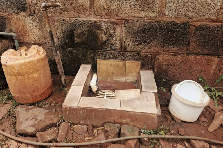 Read more about the article Hatcliffe Residents Turn to Community Solutions to Address Water Shortages